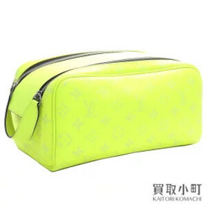 Louis Vuitton Dopp Kit Monogram Taiga Leather Jaune Shoulder Bag Clutch